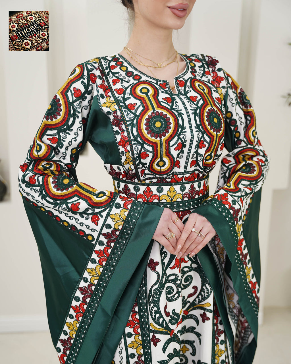 Thobe Al-Andalus