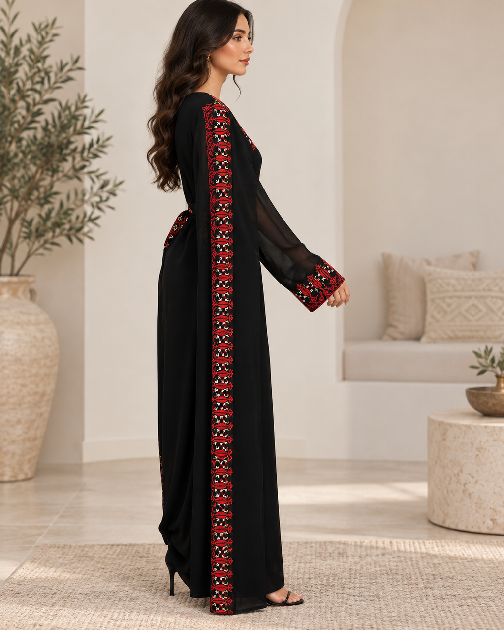 Rawan Heritage Thobe