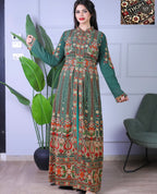 Nakhla Qaftan