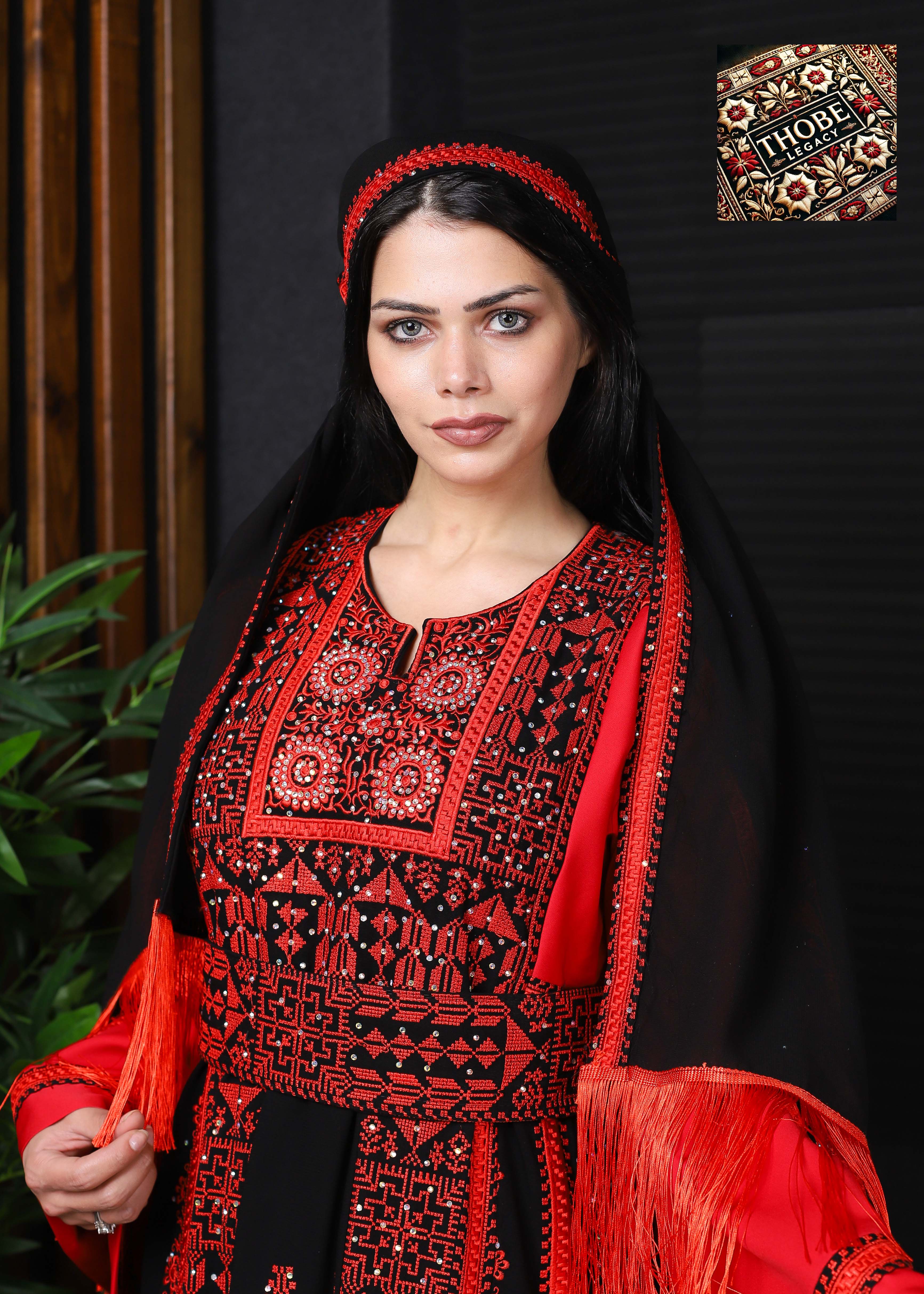 Scarlet Thobe
