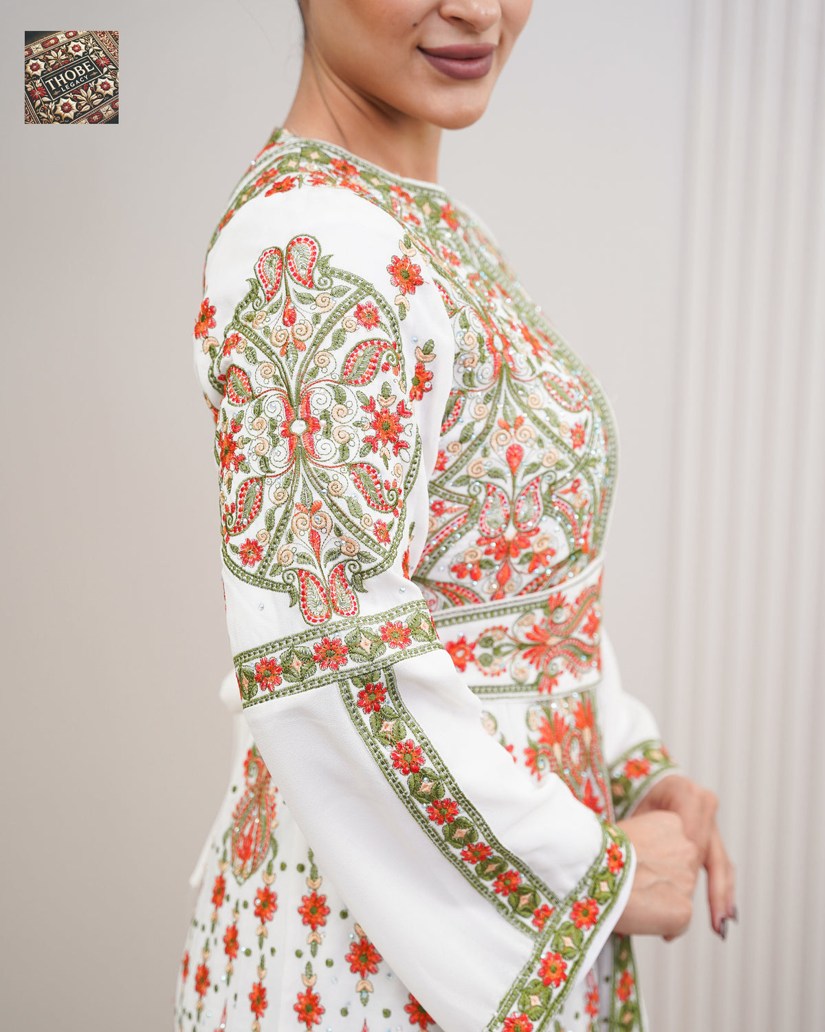 Qaftan Almond Green