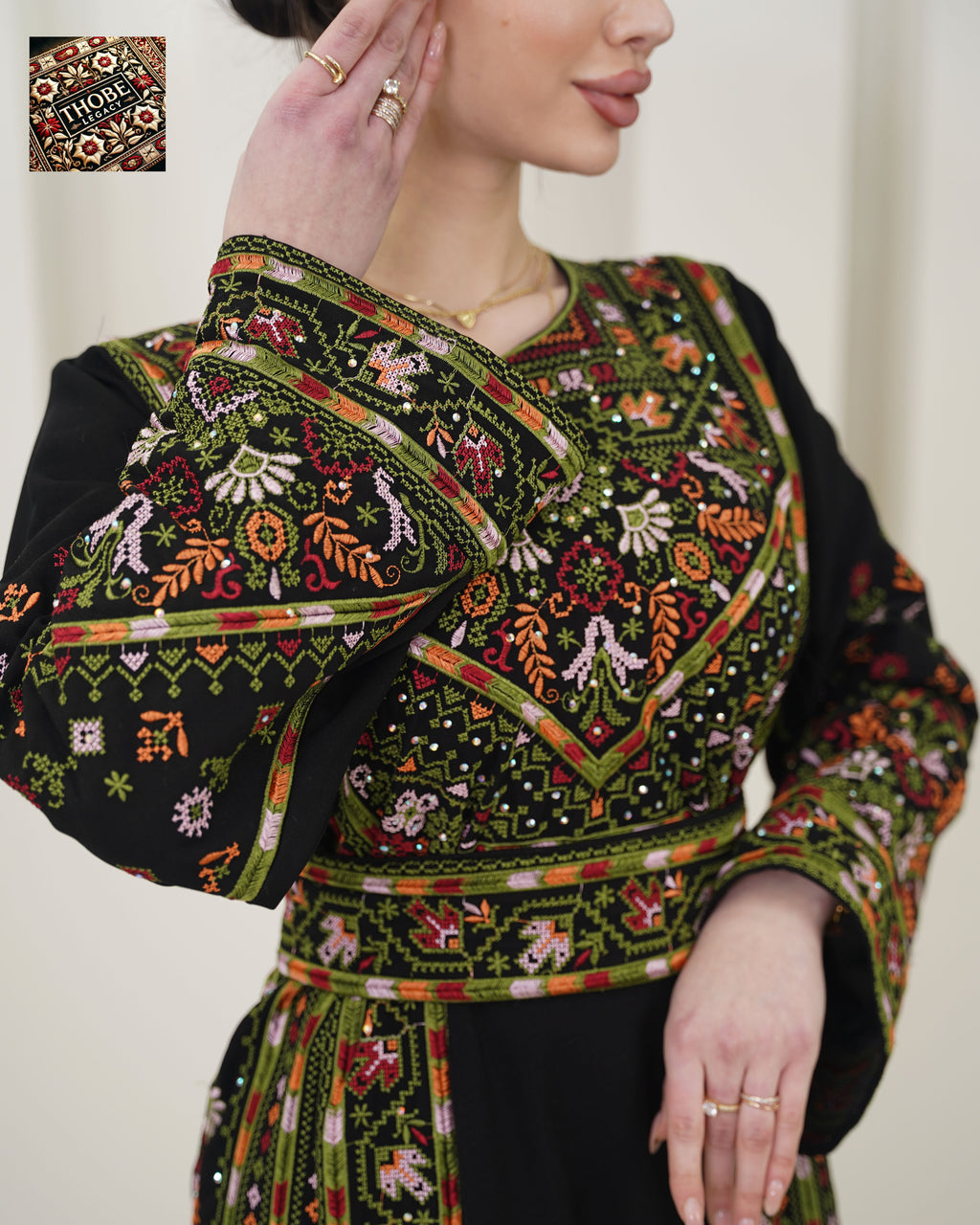 Jasmin Thobe Green