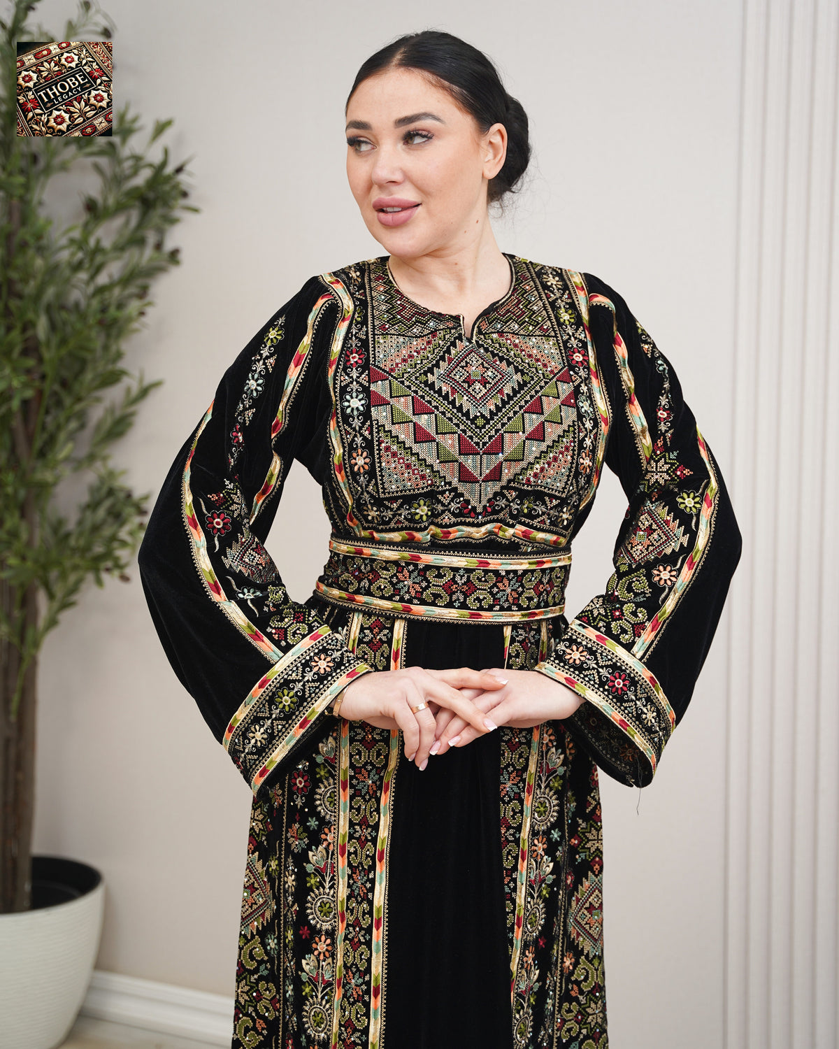 Lujain Velvet Thobe