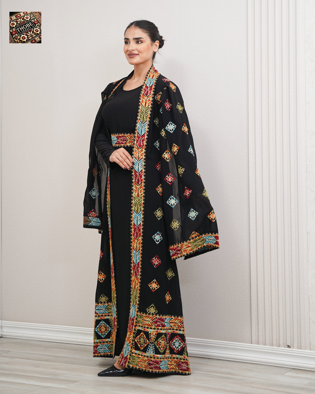 Zakhrafa Noir Abaya