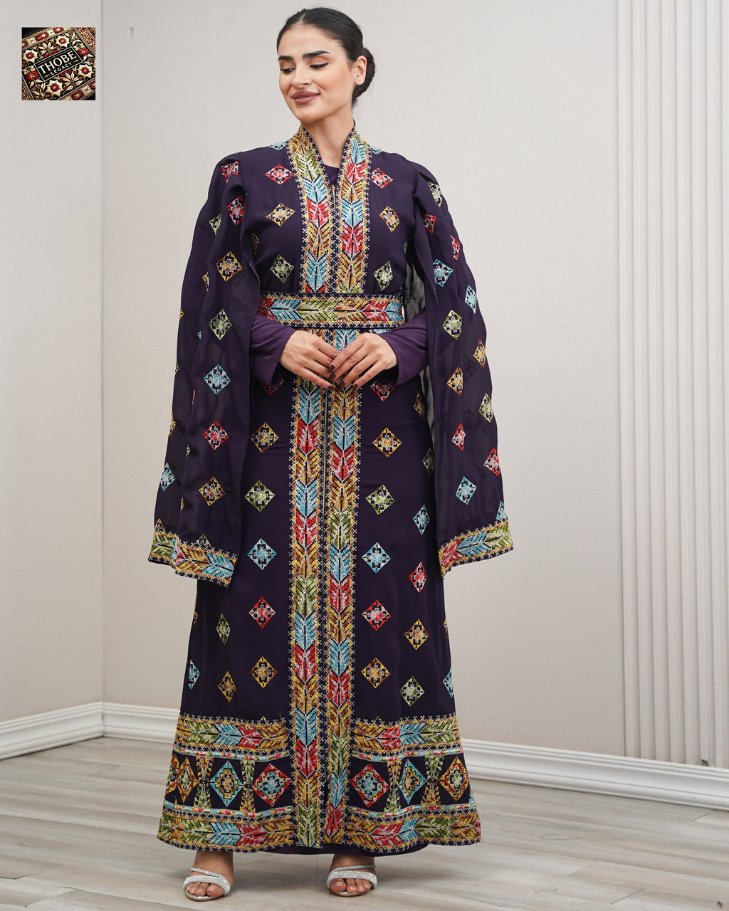 Zakhrafa Noir Abaya