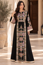 Raneem Noir Thobe