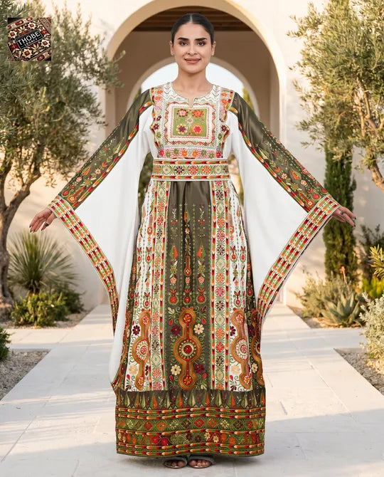 Henna Thobe Green