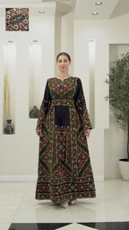 Jasmin Thobe Green