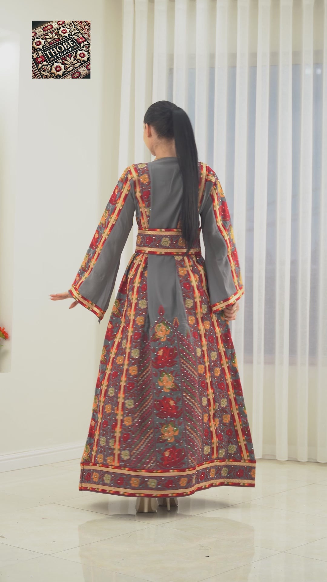 Layale Thobe Grey
