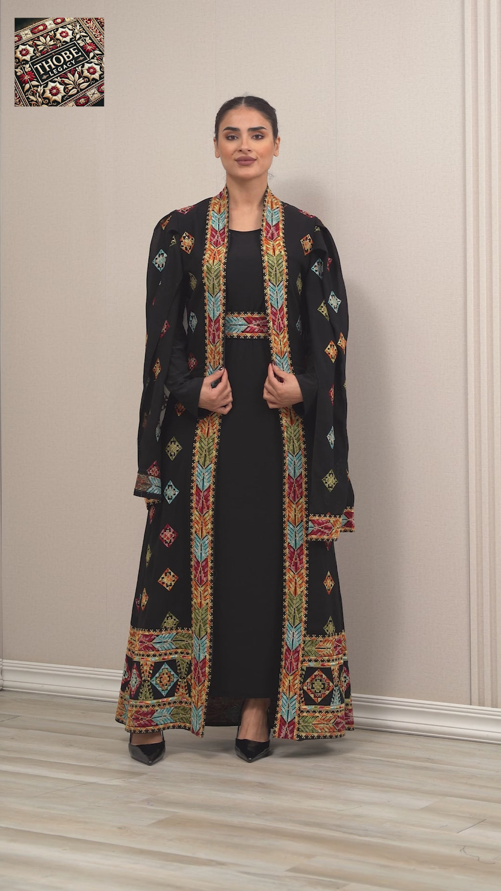 Zakhrafa Noir Abaya